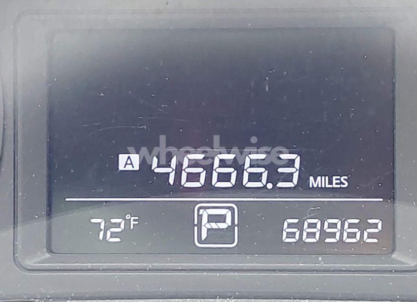 Photo 7 of 2017 Nissan Sentra S (VIN 3N1AB7AP0HY246067)