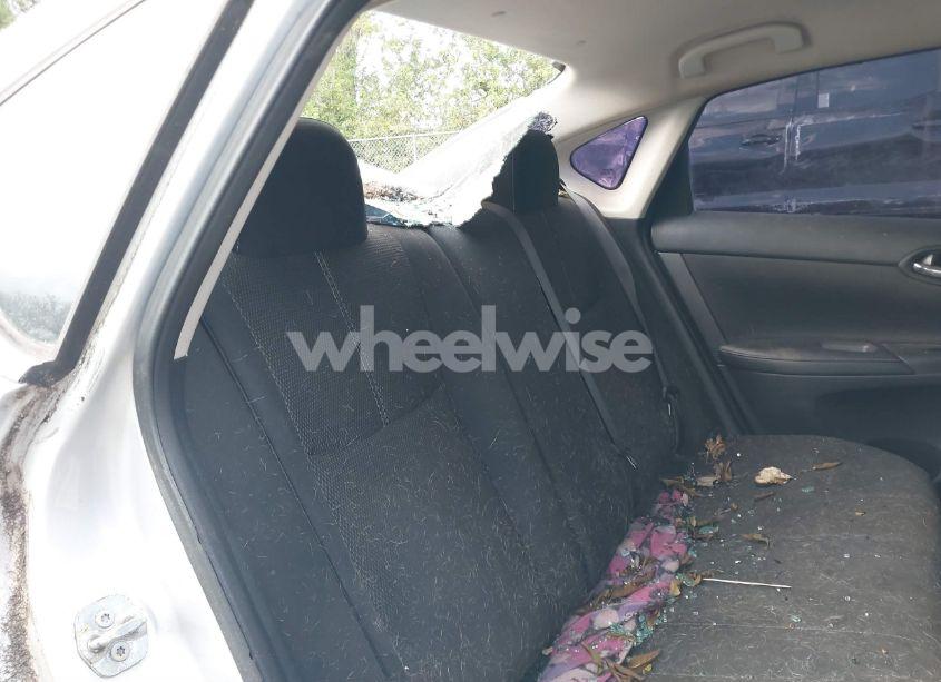 Photo 8 of 2017 Nissan Sentra S (VIN 3N1AB7AP0HY253889)