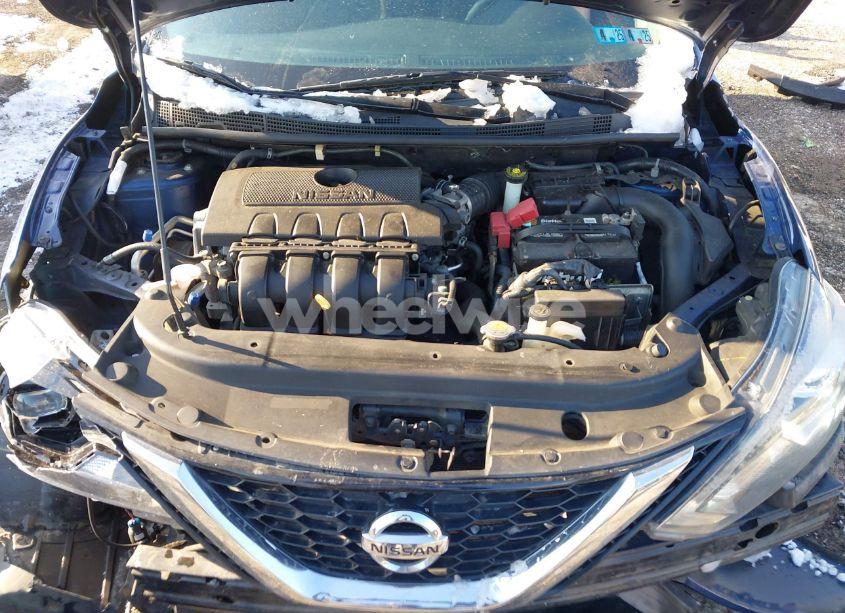 Photo 10 of 2017 Nissan Sentra SR (VIN 3N1AB7AP0HY255903)