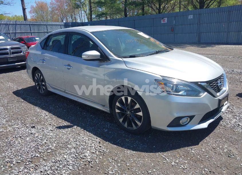 2017 Nissan Sentra SR (VIN 3N1AB7AP0HY258638) main photo
