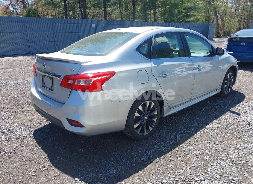 Photo 4 of 2017 Nissan Sentra SR (VIN 3N1AB7AP0HY258638)