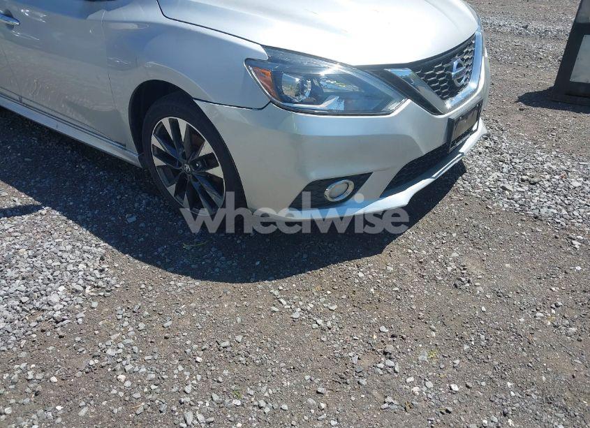 Photo 6 of 2017 Nissan Sentra SR (VIN 3N1AB7AP0HY258638)