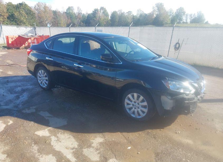 2017 Nissan Sentra S (VIN 3N1AB7AP0HY272717) main photo