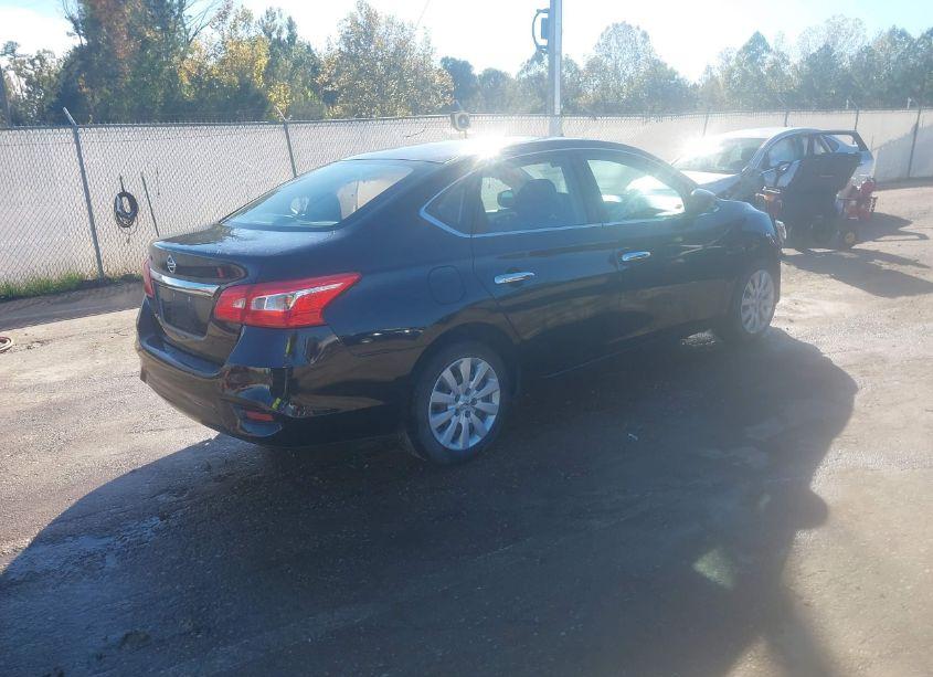 Photo 4 of 2017 Nissan Sentra S (VIN 3N1AB7AP0HY272717)