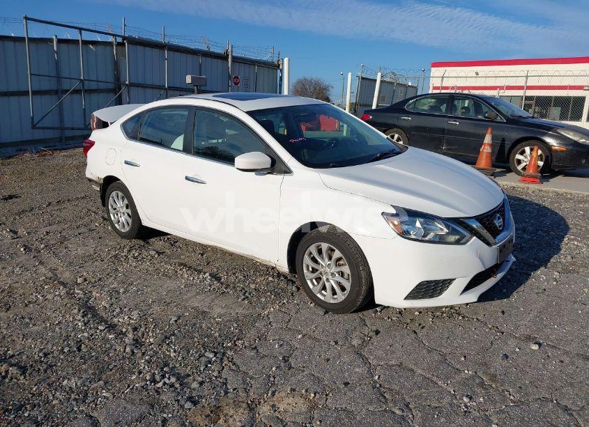 2017 Nissan Sentra SV (VIN 3N1AB7AP0HY292918) main photo