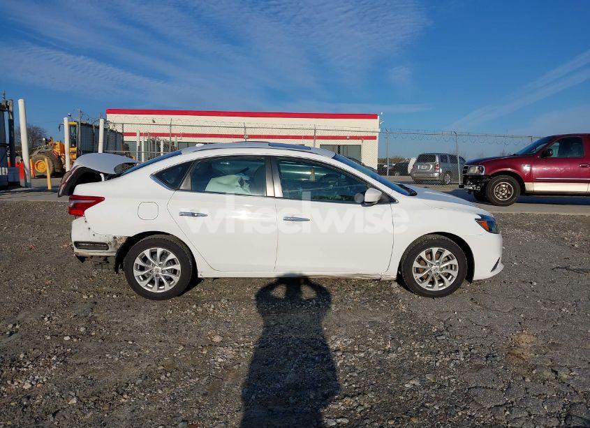 Photo 14 of 2017 Nissan Sentra SV (VIN 3N1AB7AP0HY292918)