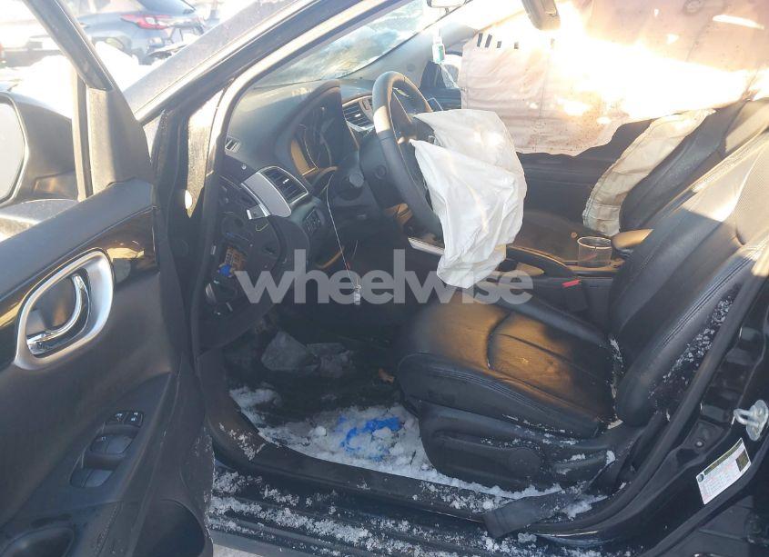 Photo 5 of 2017 Nissan Sentra SV (VIN 3N1AB7AP0HY296466)