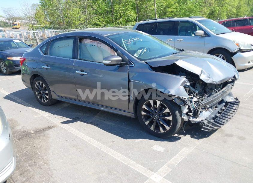 2017 Nissan Sentra SR (VIN 3N1AB7AP0HY300533) main photo