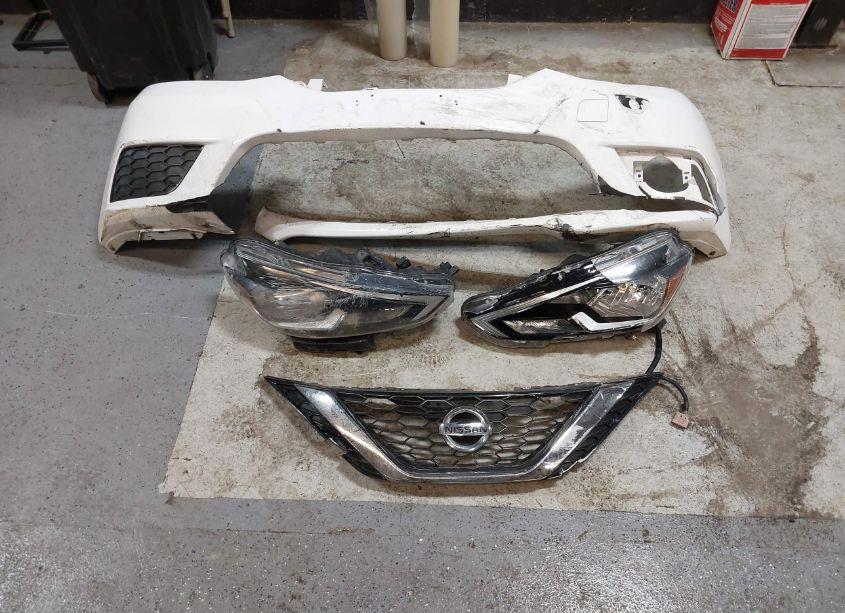 Photo 12 of 2017 Nissan Sentra SV (VIN 3N1AB7AP0HY302542)