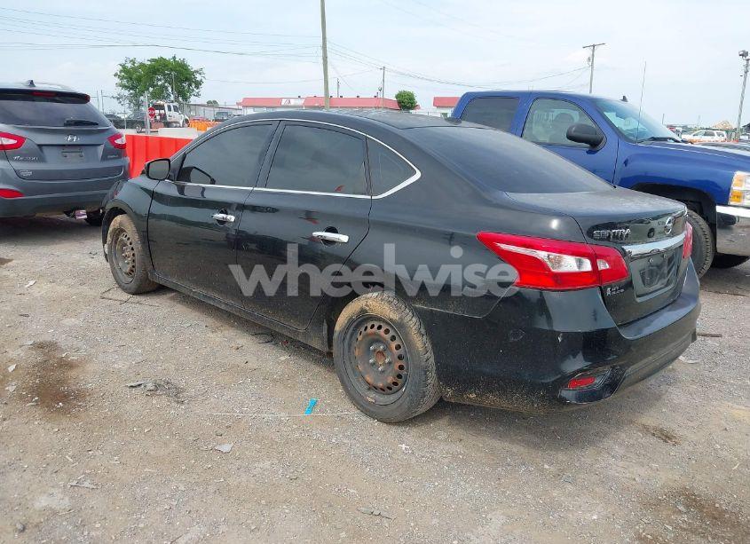 Photo 3 of 2017 Nissan Sentra SV (VIN 3N1AB7AP0HY308390)