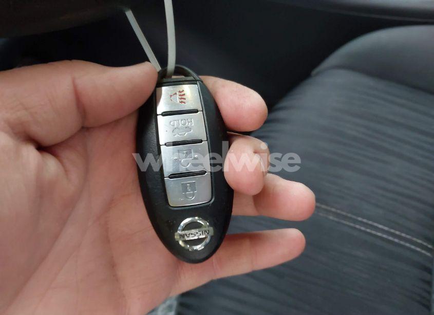 Photo 11 of 2017 Nissan Sentra SV (VIN 3N1AB7AP0HY319681)