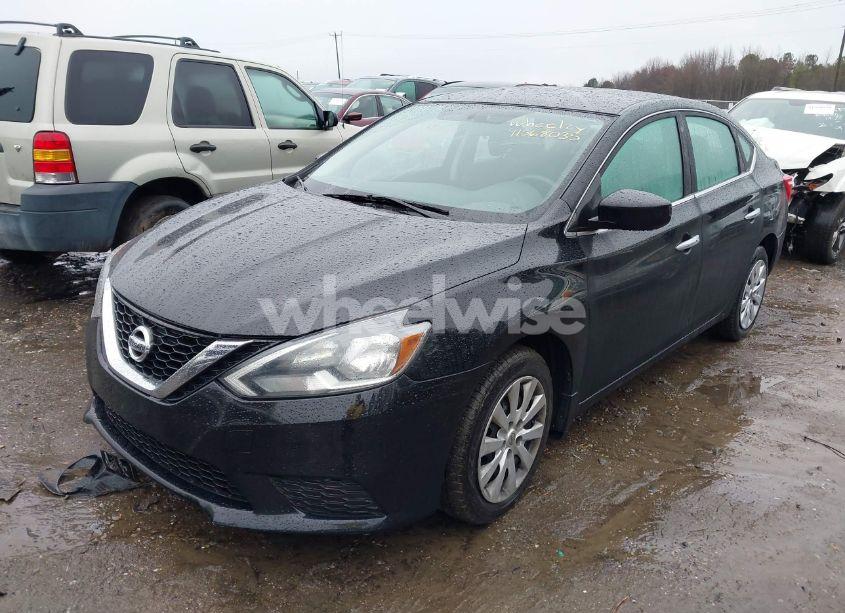 Photo 2 of 2017 Nissan Sentra SV (VIN 3N1AB7AP0HY319681)