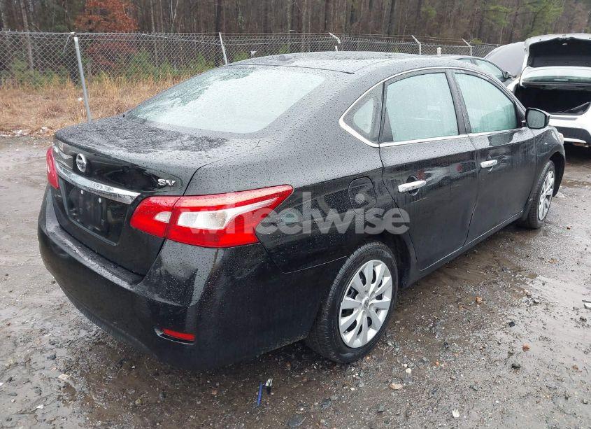 Photo 4 of 2017 Nissan Sentra SV (VIN 3N1AB7AP0HY319681)