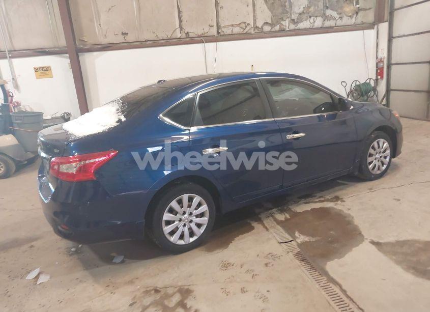 Photo 4 of 2017 Nissan Sentra SV (VIN 3N1AB7AP0HY320619)