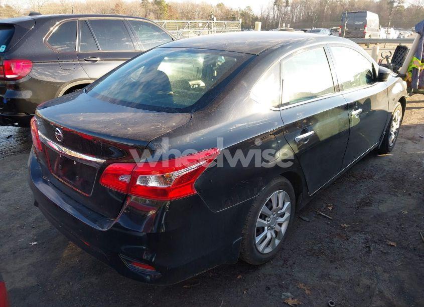 Photo 4 of 2017 Nissan Sentra S (VIN 3N1AB7AP0HY339512)