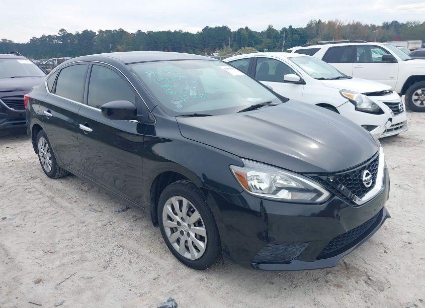 2017 Nissan Sentra S (VIN 3N1AB7AP0HY355743) main photo