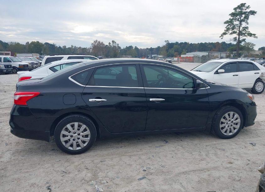 Photo 13 of 2017 Nissan Sentra S (VIN 3N1AB7AP0HY355743)