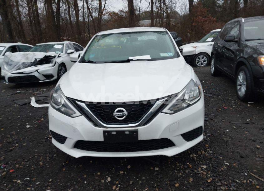 Photo 11 of 2017 Nissan Sentra SV (VIN 3N1AB7AP0HY371957)