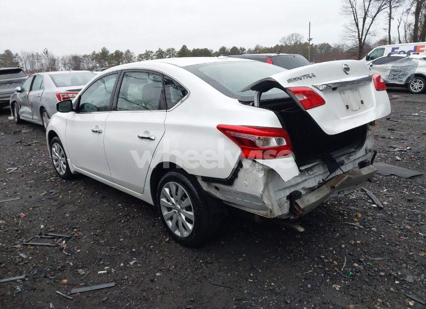 Photo 3 of 2017 Nissan Sentra SV (VIN 3N1AB7AP0HY371957)