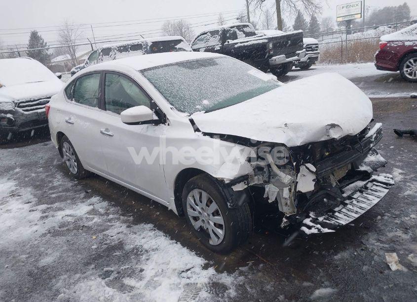 2017 Nissan Sentra SV (VIN 3N1AB7AP0HY378875) main photo