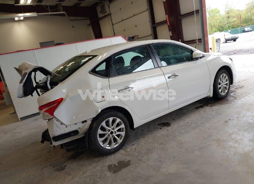 Photo 4 of 2017 Nissan Sentra SV (VIN 3N1AB7AP0HY380030)