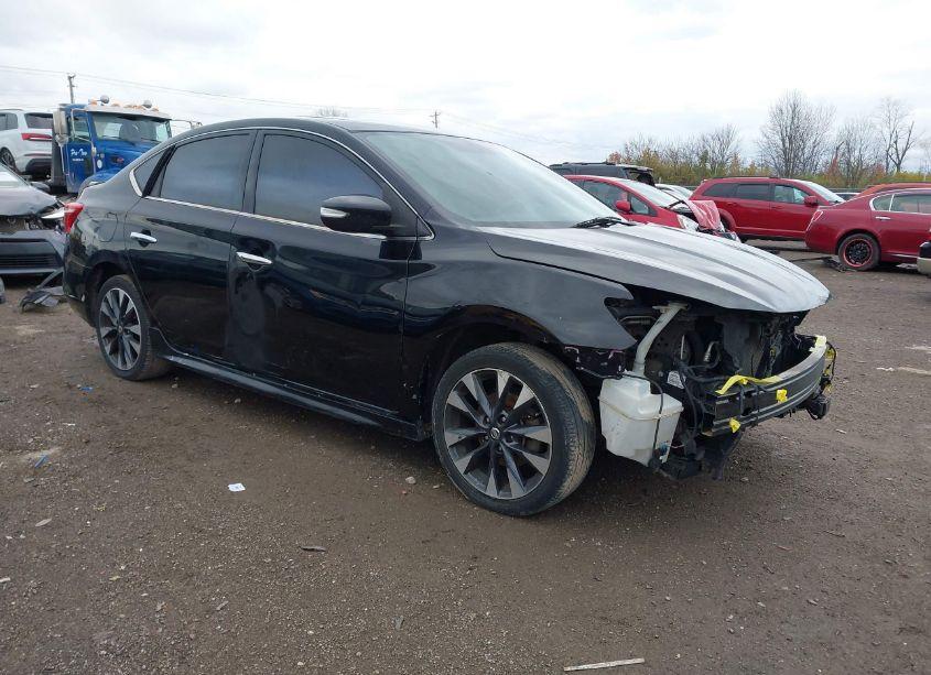 2017 Nissan Sentra SR (VIN 3N1AB7AP0HY381615) main photo