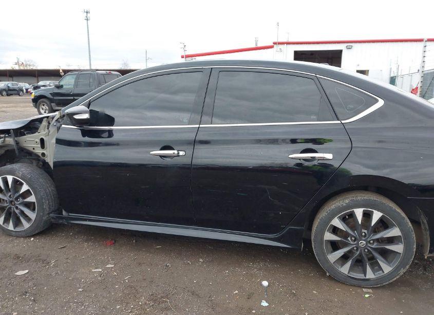 Photo 15 of 2017 Nissan Sentra SR (VIN 3N1AB7AP0HY381615)