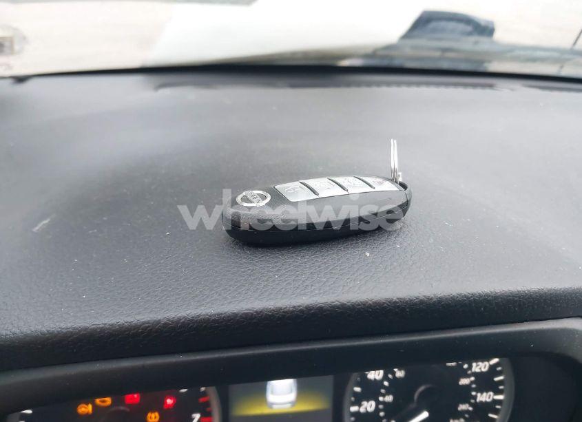 Photo 11 of 2017 Nissan Sentra SV (VIN 3N1AB7AP0HY391707)