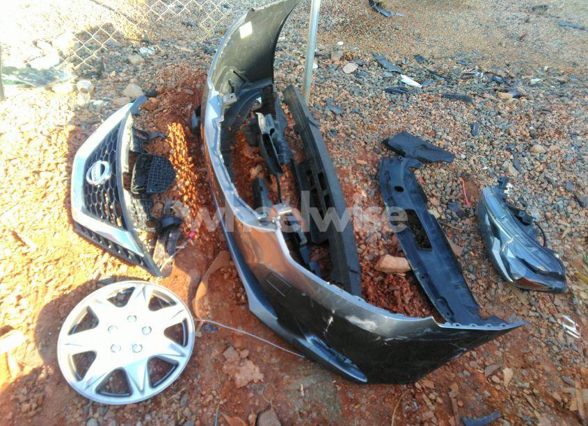 Photo 12 of 2017 Nissan Sentra SV (VIN 3N1AB7AP0HY394817)