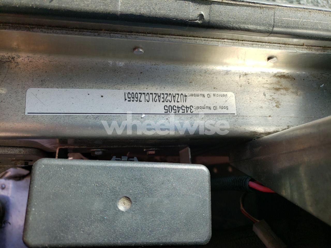 Photo 12 of 2020 FREIGHTLINER CHASSIS M LINE WALK-IN VAN (VIN 3N1AB7AP0HY395630)