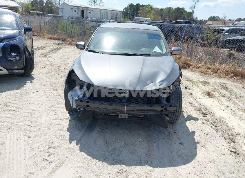 Photo 6 of 2017 Nissan Sentra S (VIN 3N1AB7AP0HY408974)