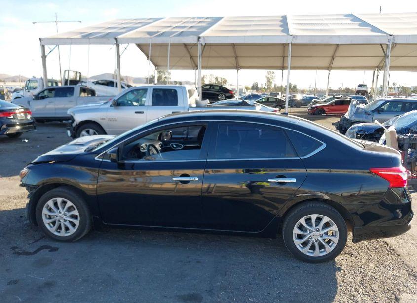 Photo 14 of 2018 Nissan Sentra SV (VIN 3N1AB7AP0JL637173)