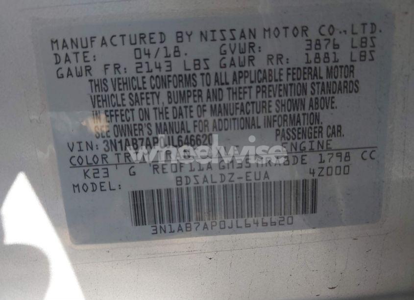 Photo 9 of 2018 Nissan Sentra SV (VIN 3N1AB7AP0JL646620)