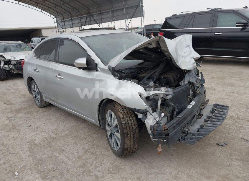 2018 Nissan Sentra SL (VIN 3N1AB7AP0JY225452) main photo