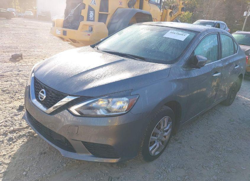 Photo 6 of 2018 Nissan Sentra S (VIN 3N1AB7AP0JY233115)