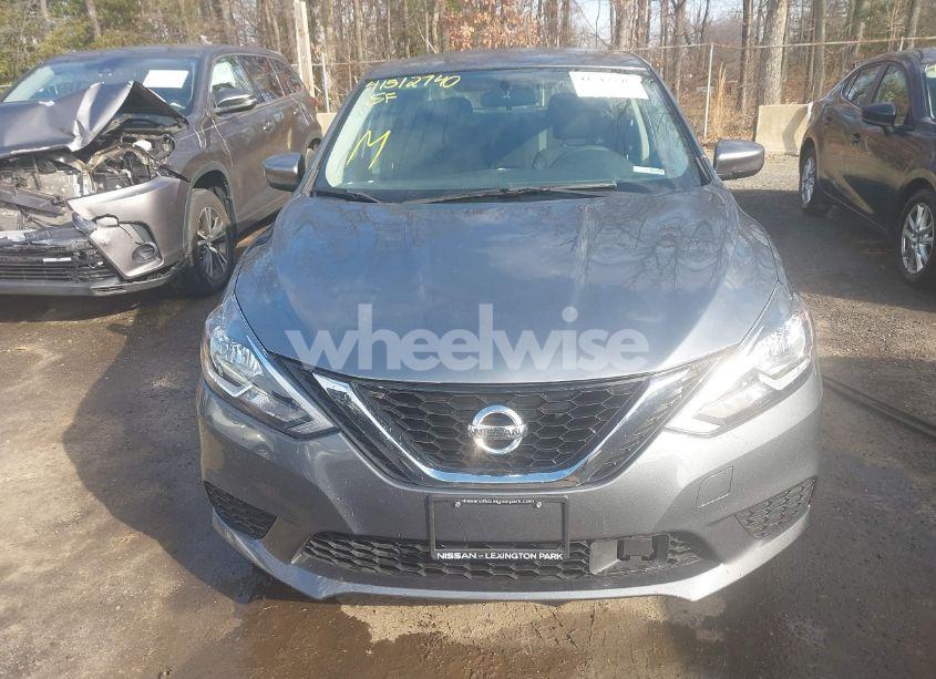 Photo 12 of 2018 Nissan Sentra S (VIN 3N1AB7AP0JY250058)