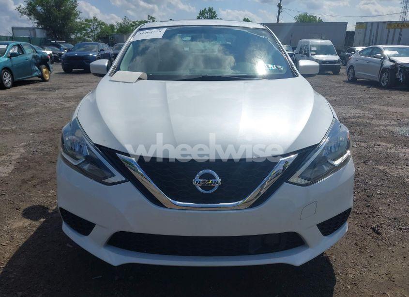 Photo 11 of 2018 Nissan Sentra SV (VIN 3N1AB7AP0JY257771)