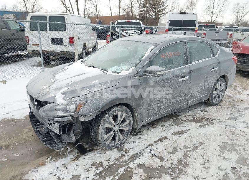 Photo 2 of 2018 Nissan Sentra SL (VIN 3N1AB7AP0JY257866)