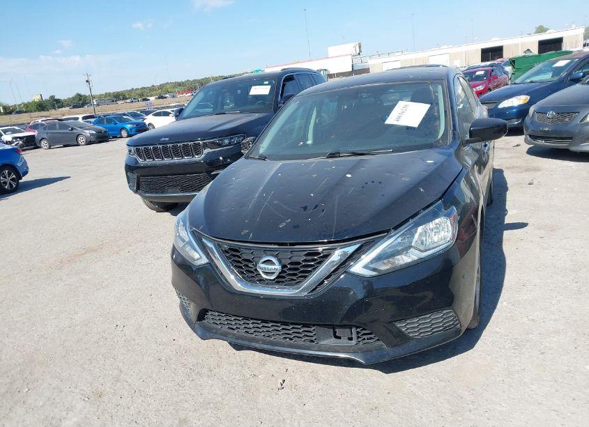 Photo 12 of 2018 Nissan Sentra SV (VIN 3N1AB7AP0JY263487)