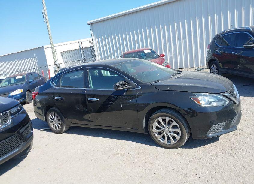 Photo 13 of 2018 Nissan Sentra SV (VIN 3N1AB7AP0JY263487)