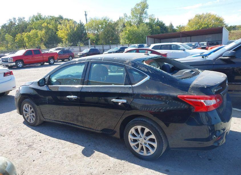 Photo 14 of 2018 Nissan Sentra SV (VIN 3N1AB7AP0JY263487)