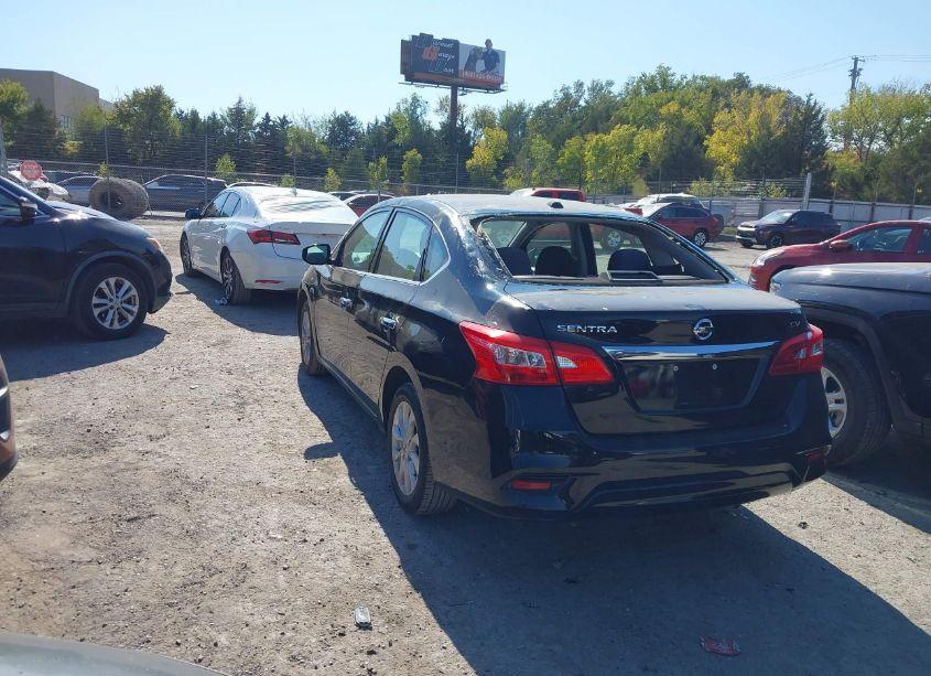 Photo 3 of 2018 Nissan Sentra SV (VIN 3N1AB7AP0JY263487)