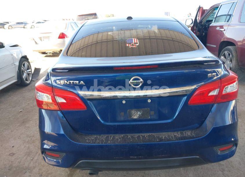 Photo 17 of 2018 Nissan Sentra SR (VIN 3N1AB7AP0JY268463)