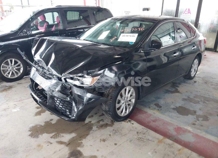 Photo 2 of 2018 Nissan Sentra SV (VIN 3N1AB7AP0JY277356)