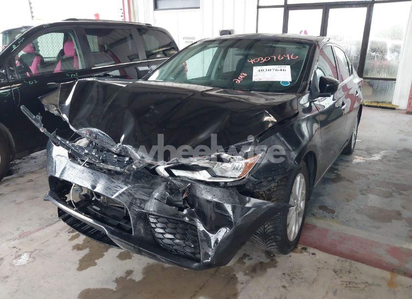 Photo 6 of 2018 Nissan Sentra SV (VIN 3N1AB7AP0JY277356)