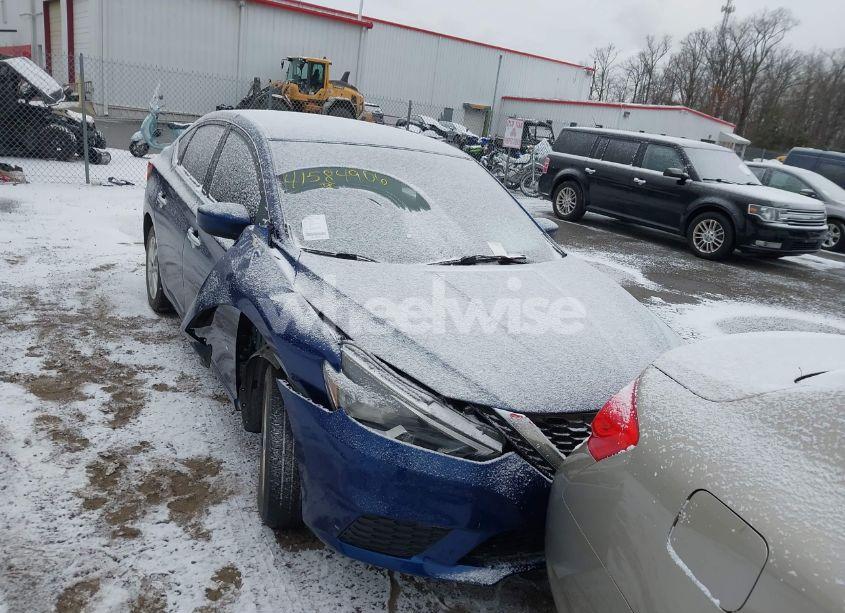 Photo 10 of 2018 Nissan Sentra SV (VIN 3N1AB7AP0JY277373)