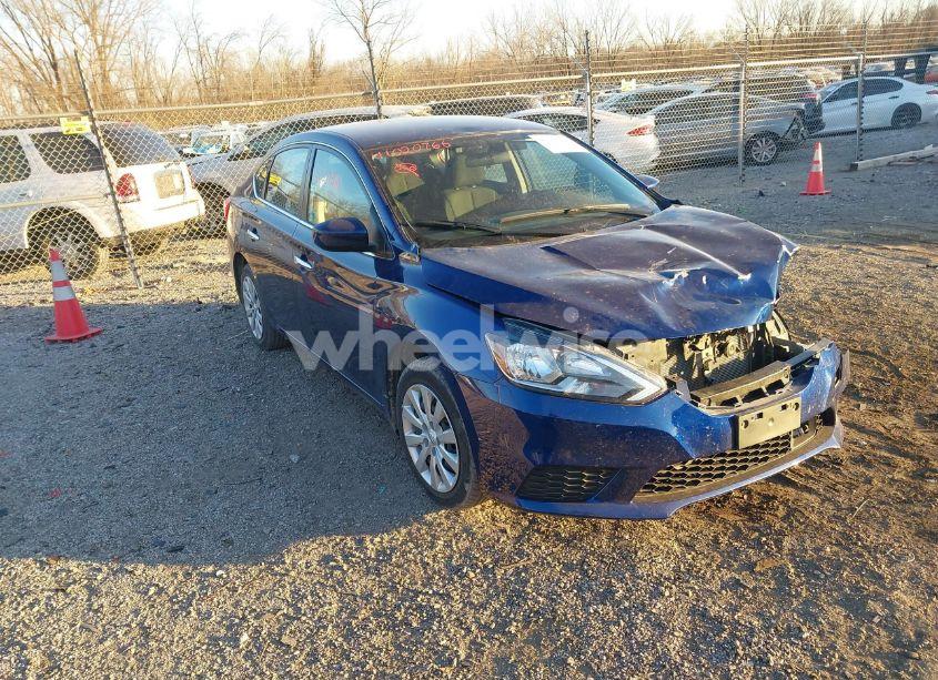 2018 Nissan Sentra S (VIN 3N1AB7AP0JY279219) main photo