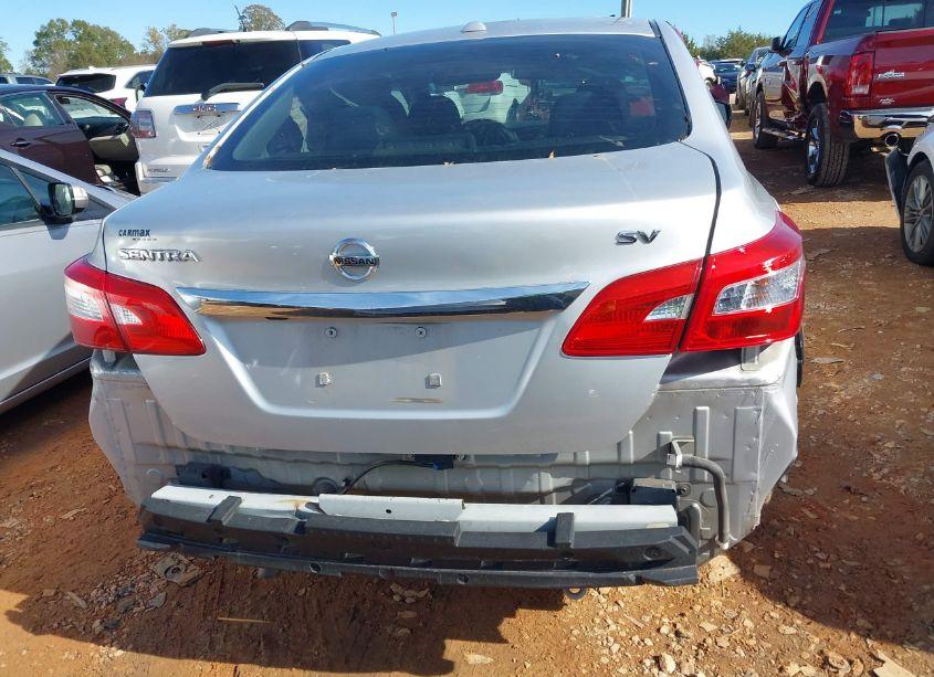 Photo 16 of 2018 Nissan Sentra SV (VIN 3N1AB7AP0JY279446)