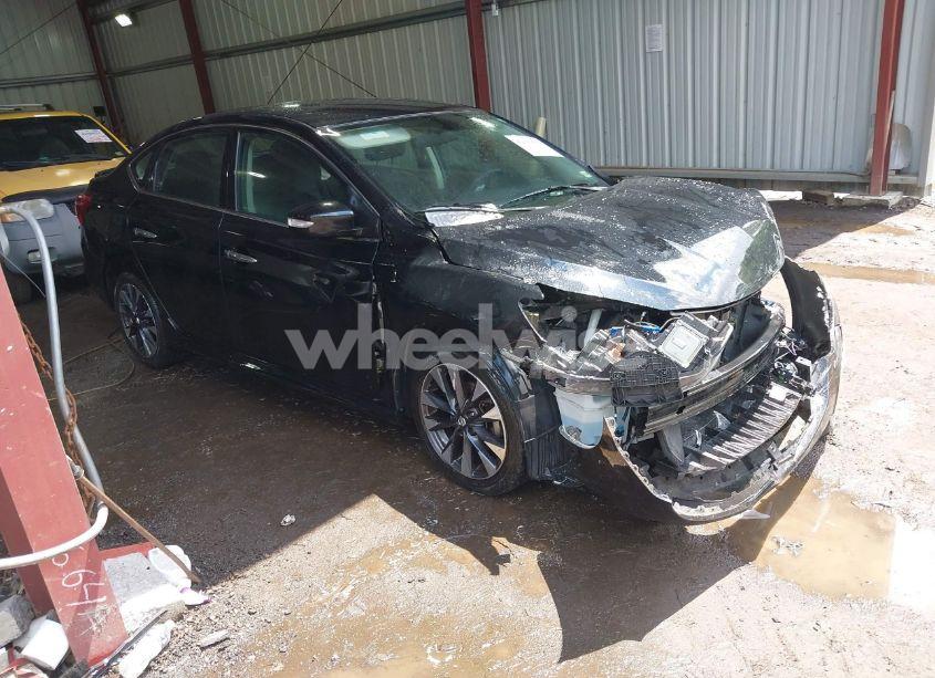 2018 Nissan Sentra SR (VIN 3N1AB7AP0JY287515) main photo