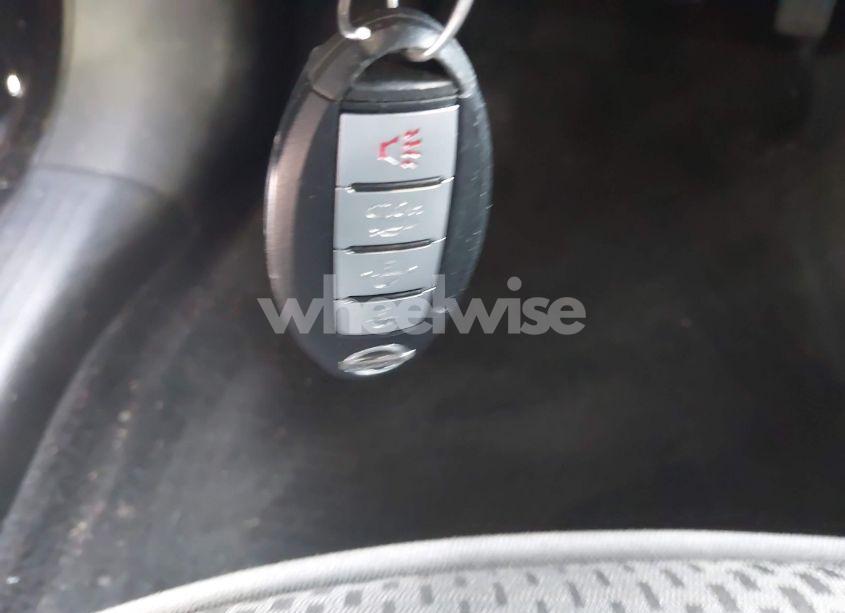 Photo 11 of 2018 Nissan Sentra SR (VIN 3N1AB7AP0JY287515)